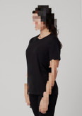 تیشرت یقه گرد مشکی UNISEX(مردانه و زنانه)وارداتی سایز بزرگ برند COTTON HERITAGE